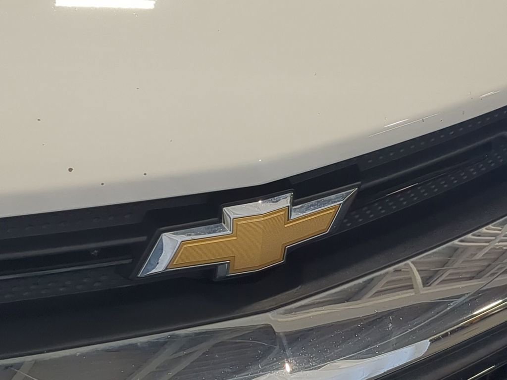 Used 2023 Chevrolet TrailBlazer LT w/ Convenience Package FWD image 12
