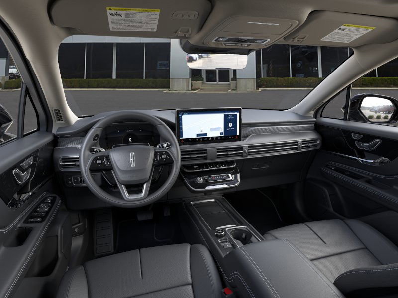 New 2025 Lincoln Corsair Grand Touring w/ Equipment Group 301A AWD/4WD image 9