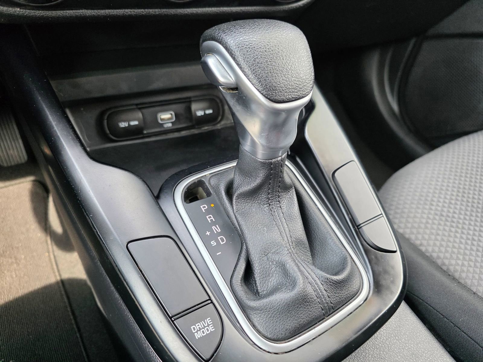 Used 2020 Kia Soul LX FWD image 18