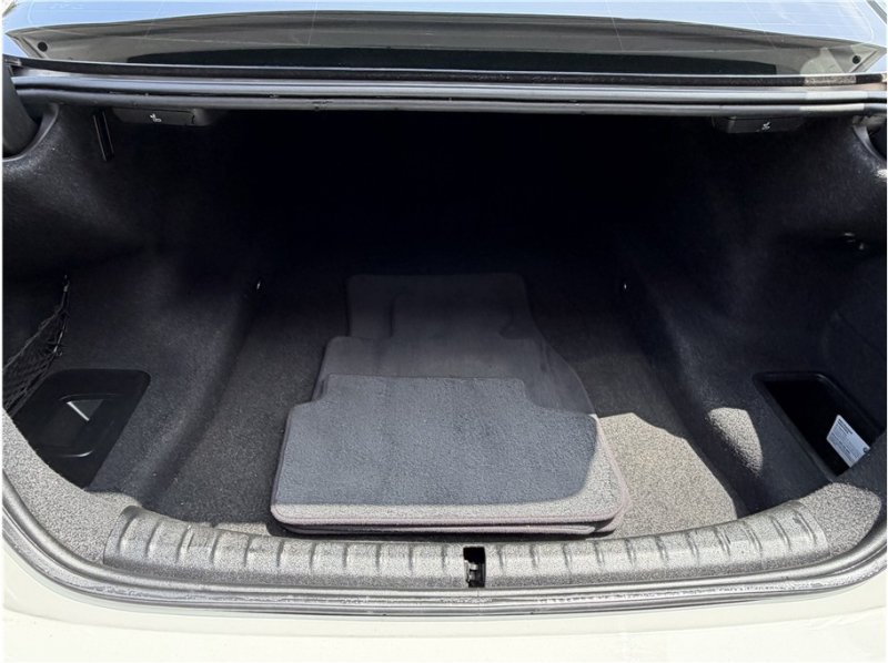 Used 2018 BMW 540i RWD image 25