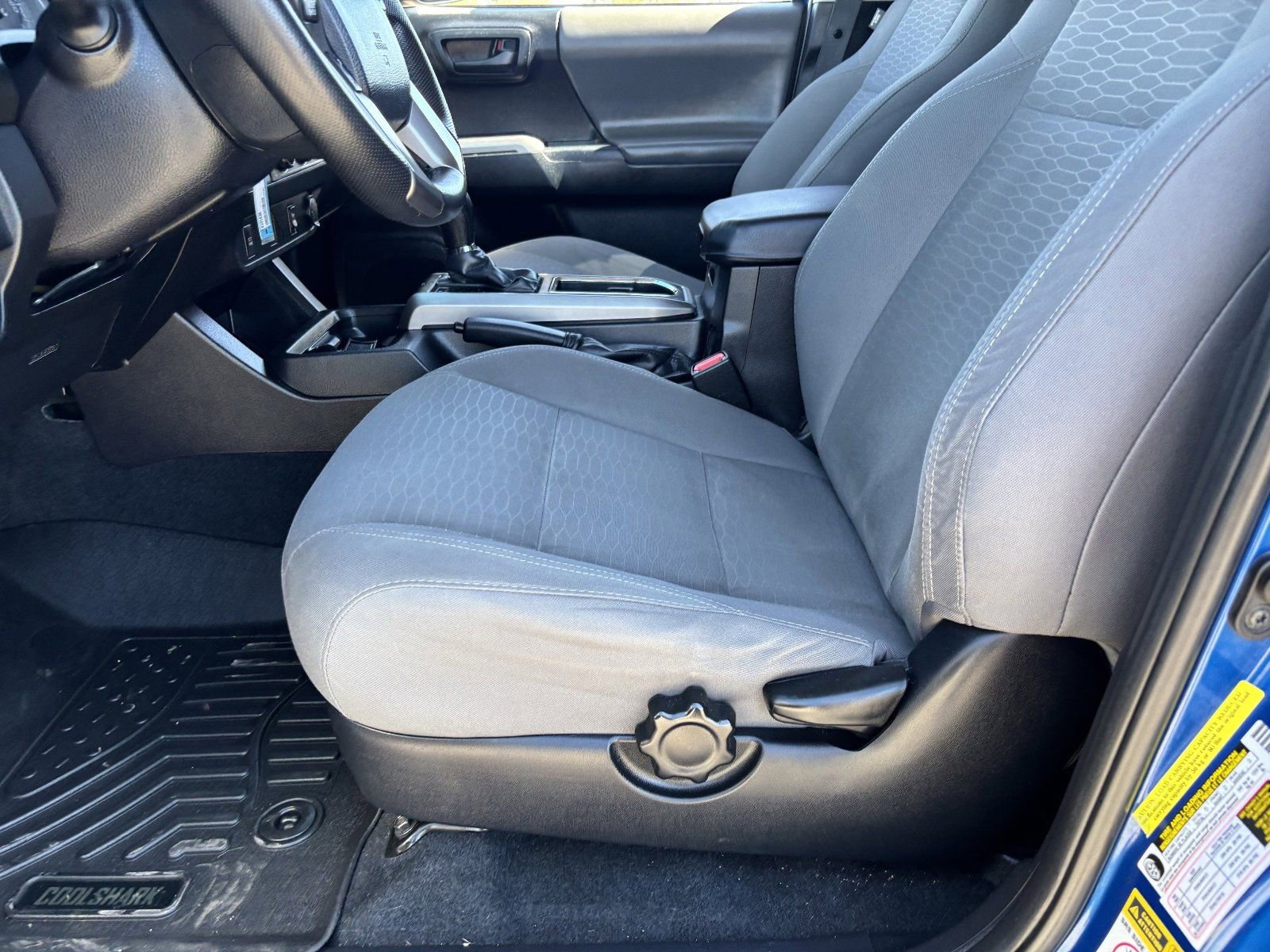 Used 2016 Toyota Tacoma SR5 w/ Towing Package RWD image 20