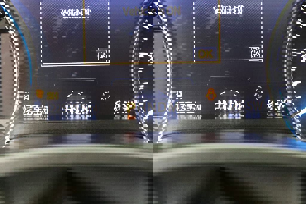 Used 2021 Ford Expedition Max XLT image 18