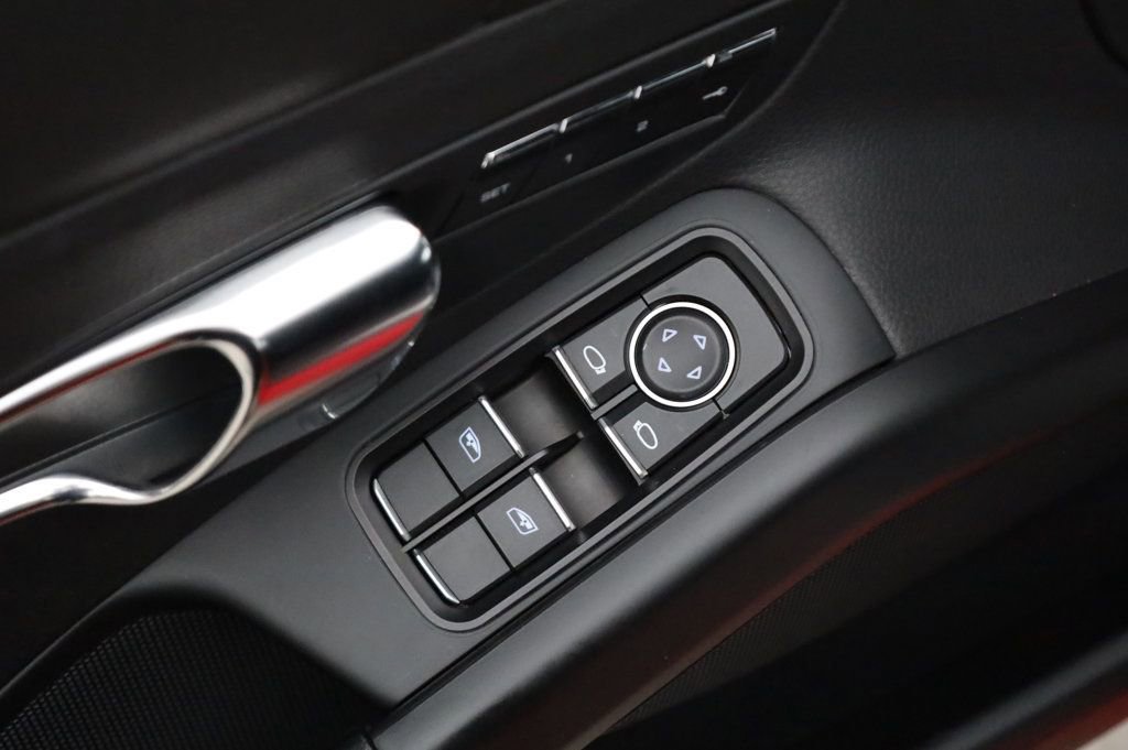 Used 2016 Porsche Cayman S image 21