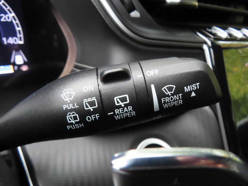 Certified 2024 Jeep Grand Cherokee Altitude image 23