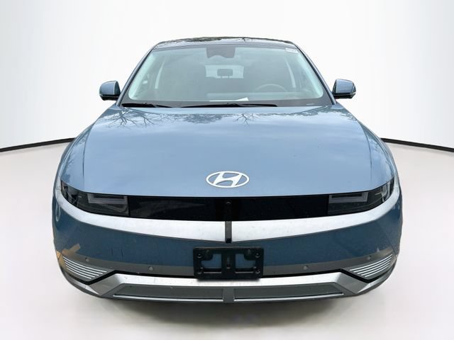 Certified 2023 Hyundai Ioniq 5 Limited AWD/4WD image 4