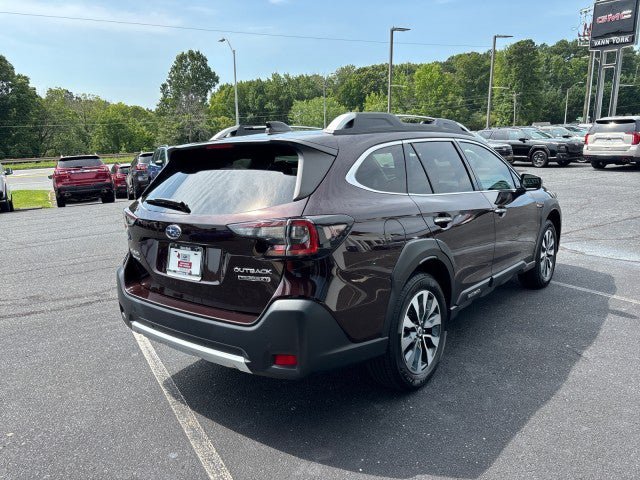 Certified 2024 Subaru Outback Touring XT AWD/4WD image 3