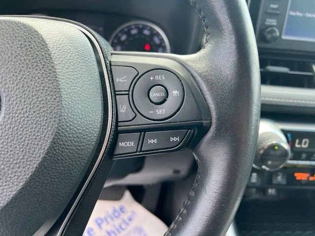 Used 2019 Toyota RAV4 XLE w/ Convenience Package AWD/4WD image 15