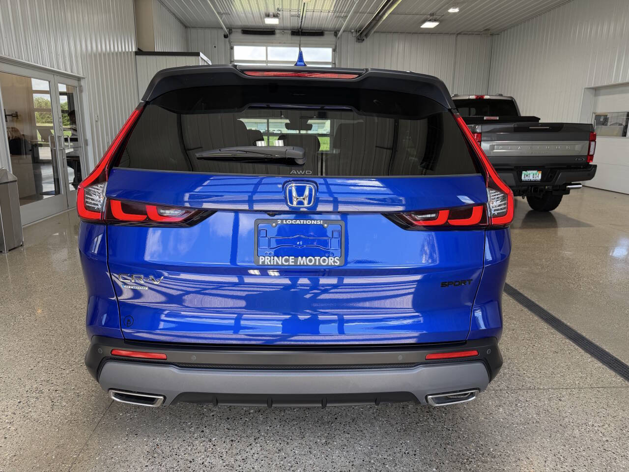 Used 2025 Honda CR-V Sport-L image 4