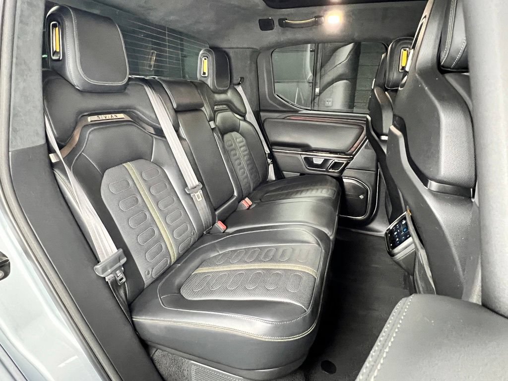 Used 2024 Rivian R1T Adventure AWD/4WD image 15