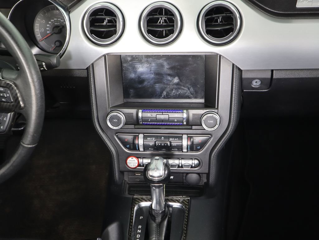 Used 2016 Ford Mustang Premium image 22