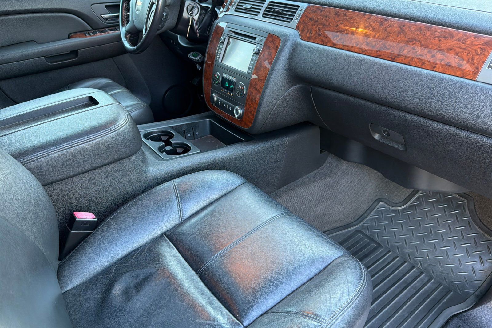 Used 2008 Chevrolet Silverado 3500 LTZ w/ Suspension Package, Off-Road AWD/4WD image 15