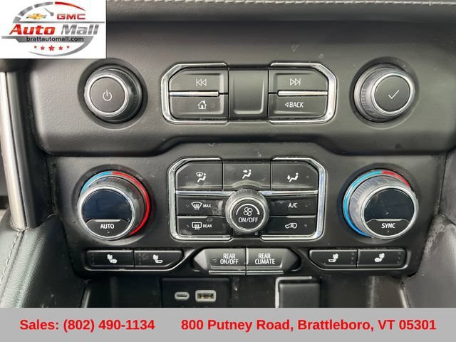 Used 2023 Chevrolet Tahoe Z71 w/ Luxury Package AWD/4WD image 20