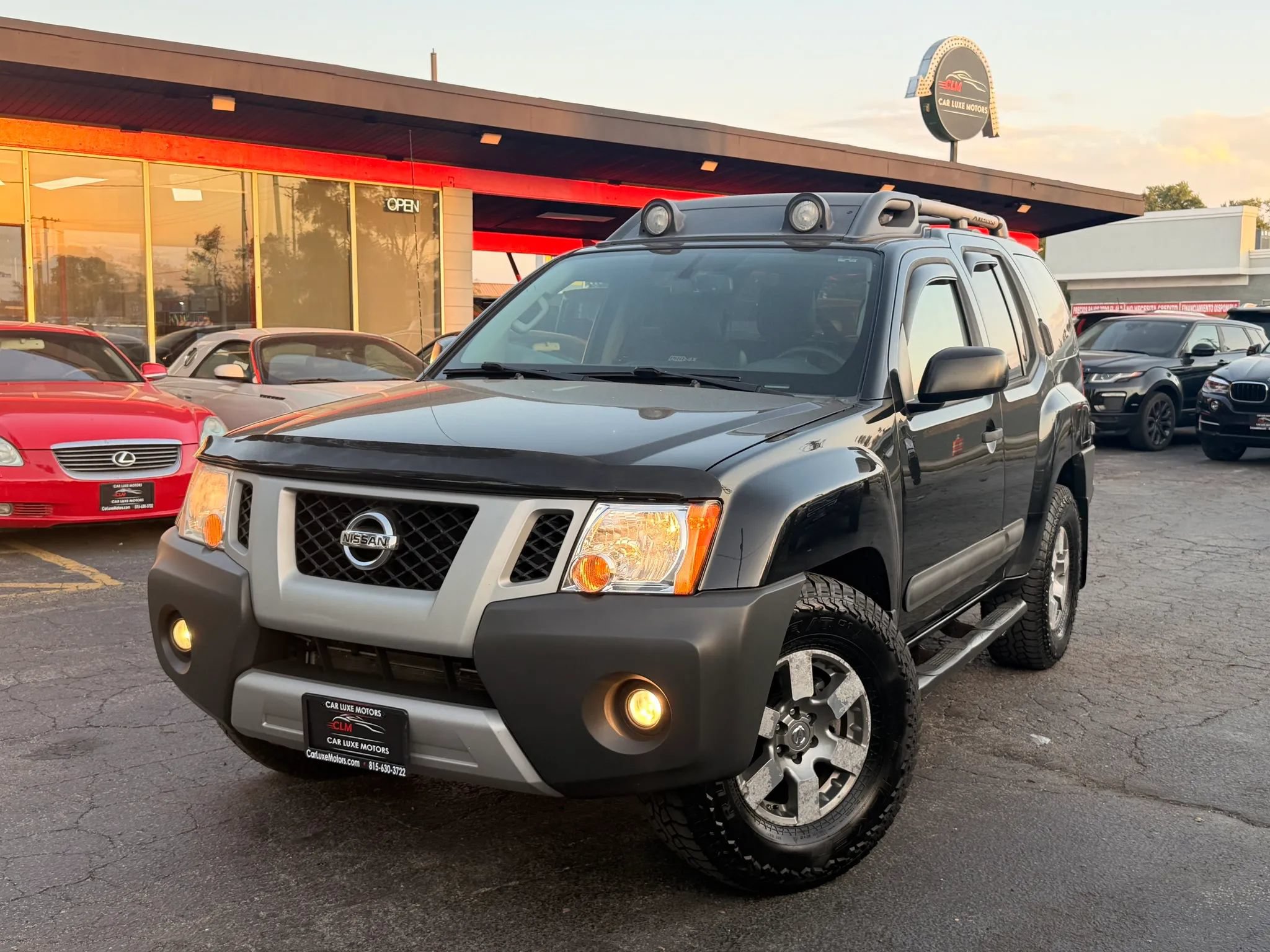 Used 2013 Nissan Xterra PRO-4X w/ Pro-4x Leather Pkg AWD/4WD image 1