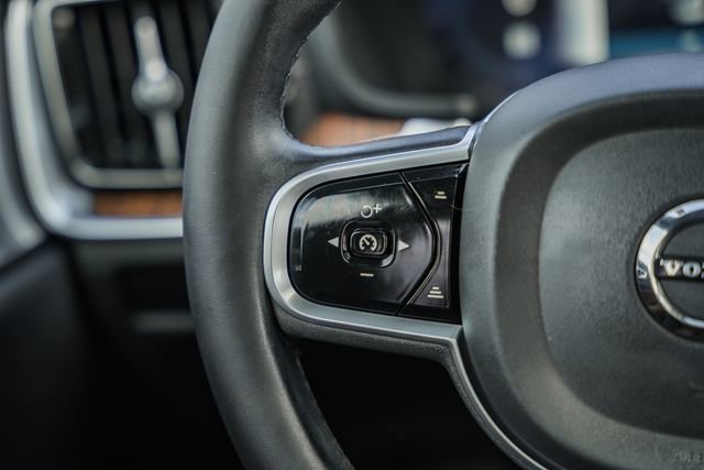 Certified 2023 Volvo S60 T8 Ultimate image 25