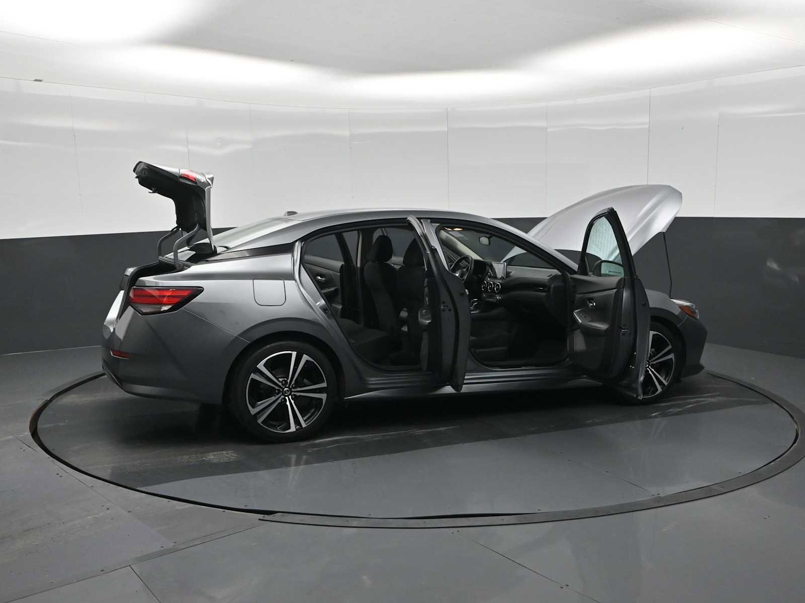 Used 2021 Nissan Sentra SR image 34