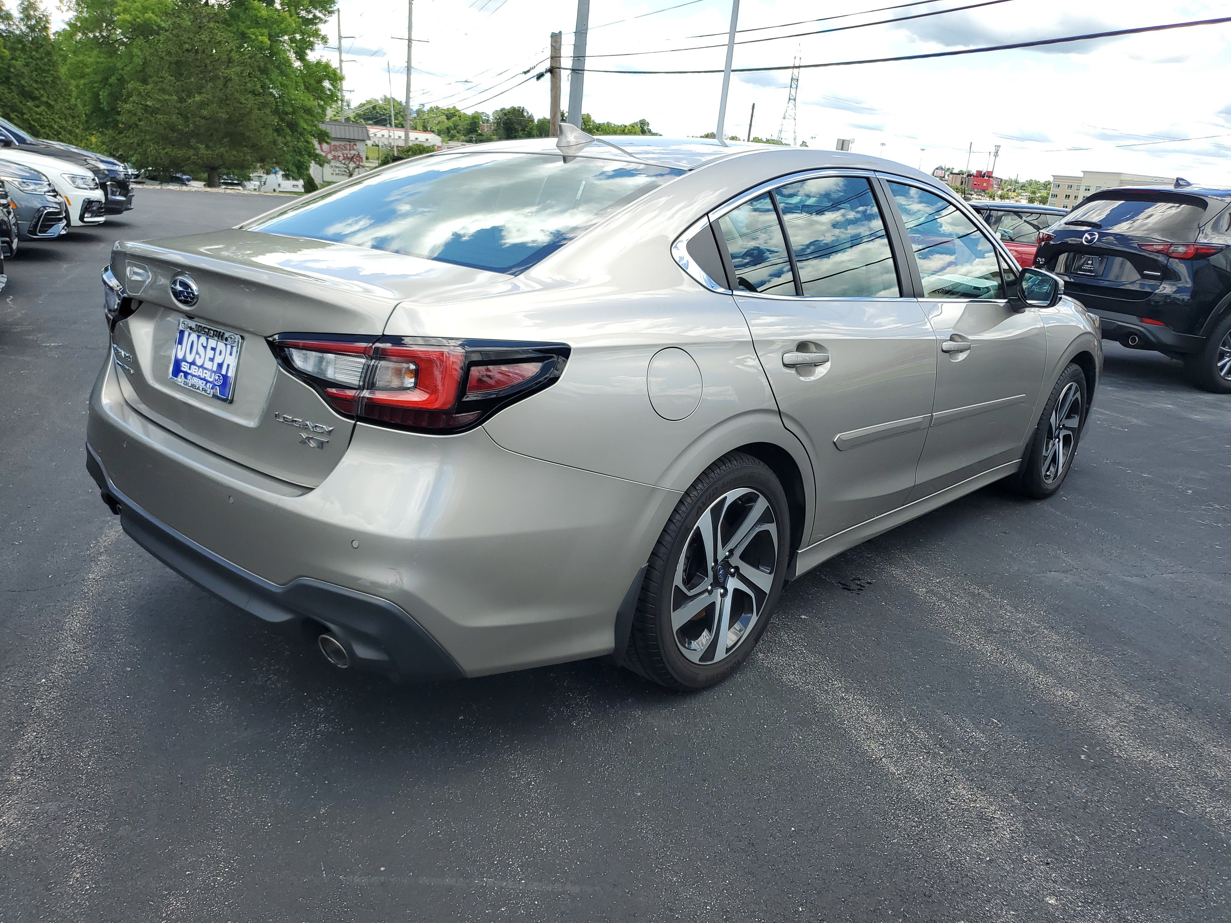 Used 2020 Subaru Legacy Limited XT AWD/4WD image 3