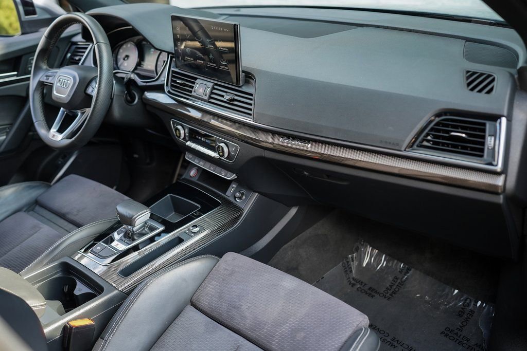Used 2023 Audi SQ5 Premium w/ Convenience Package image 21