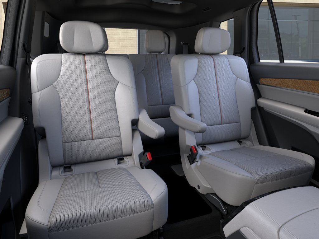 New 2027 Cadillac Vistiq Sport AWD/4WD image 18