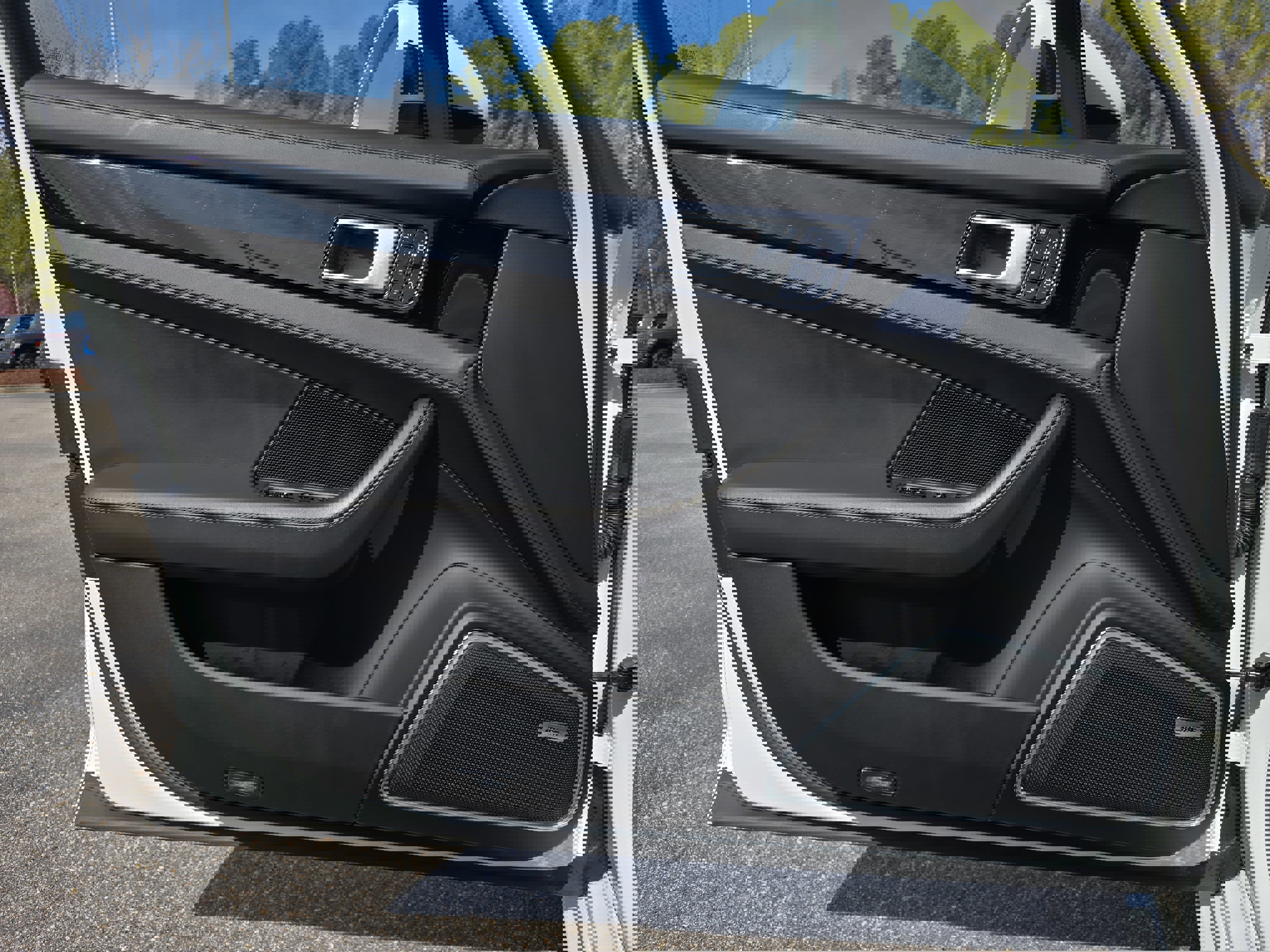 Used 2020 Porsche Panamera GTS image 28