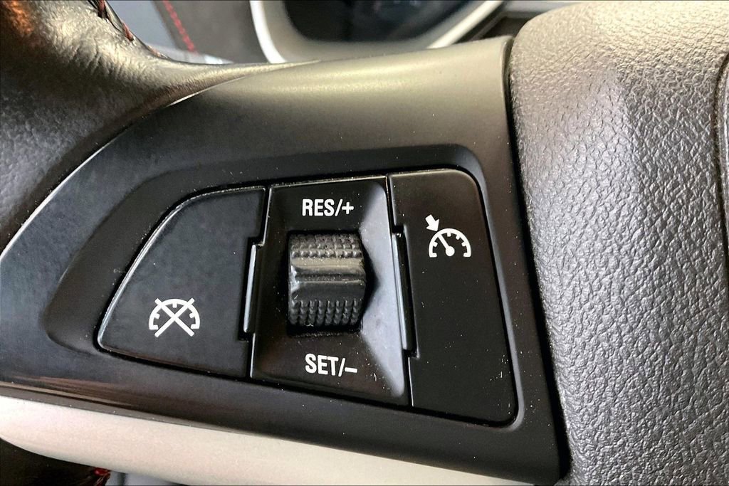 Used 2015 Chevrolet Camaro ZL1 RWD image 12