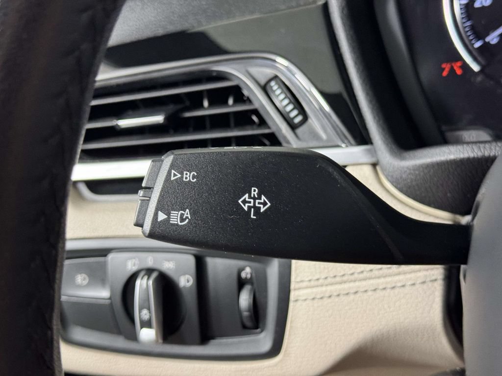 Used 2019 BMW X2 xDrive28i w/ Convenience Package AWD/4WD image 21