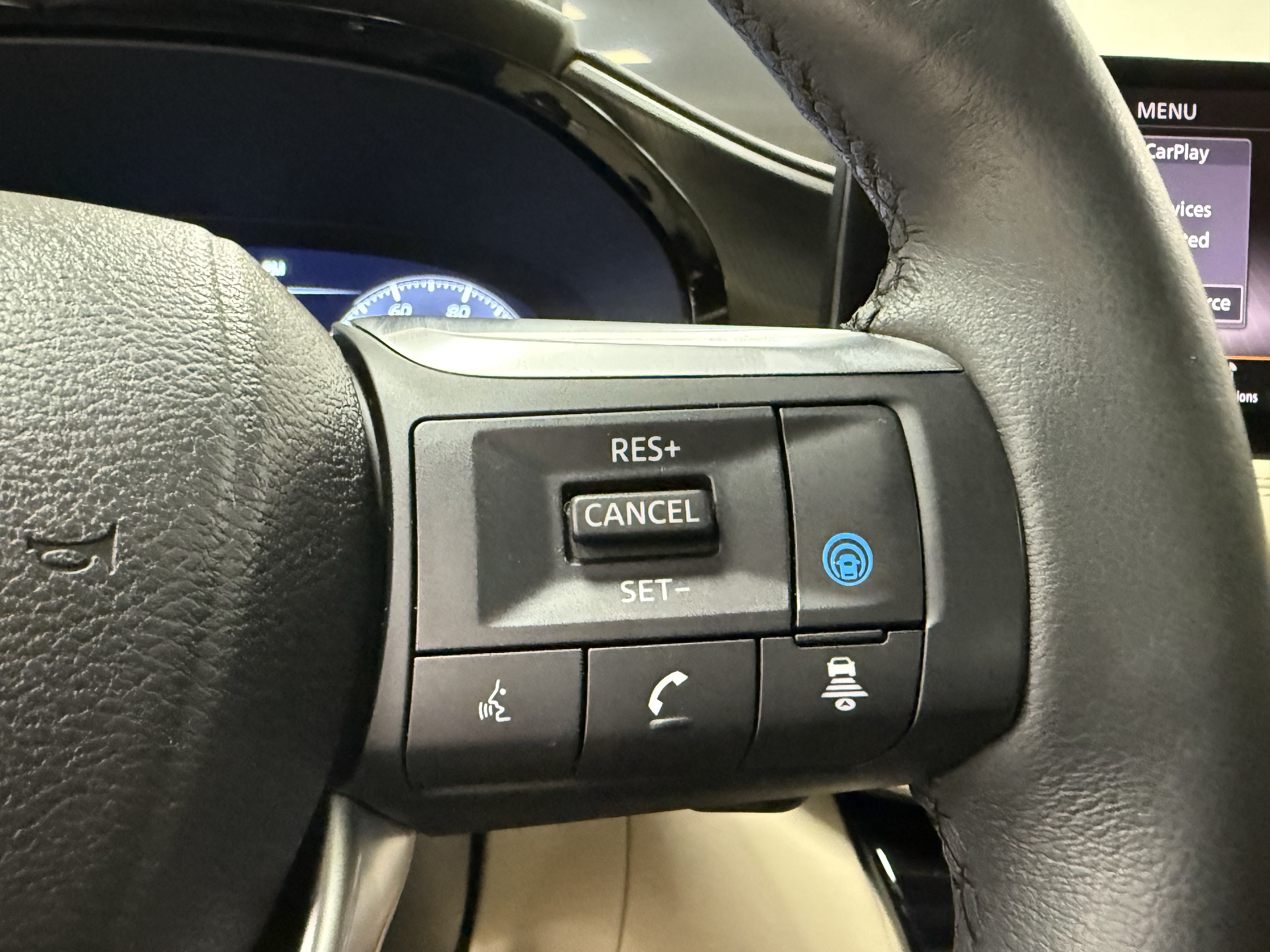 Certified 2024 INFINITI QX60 Luxe FWD image 20