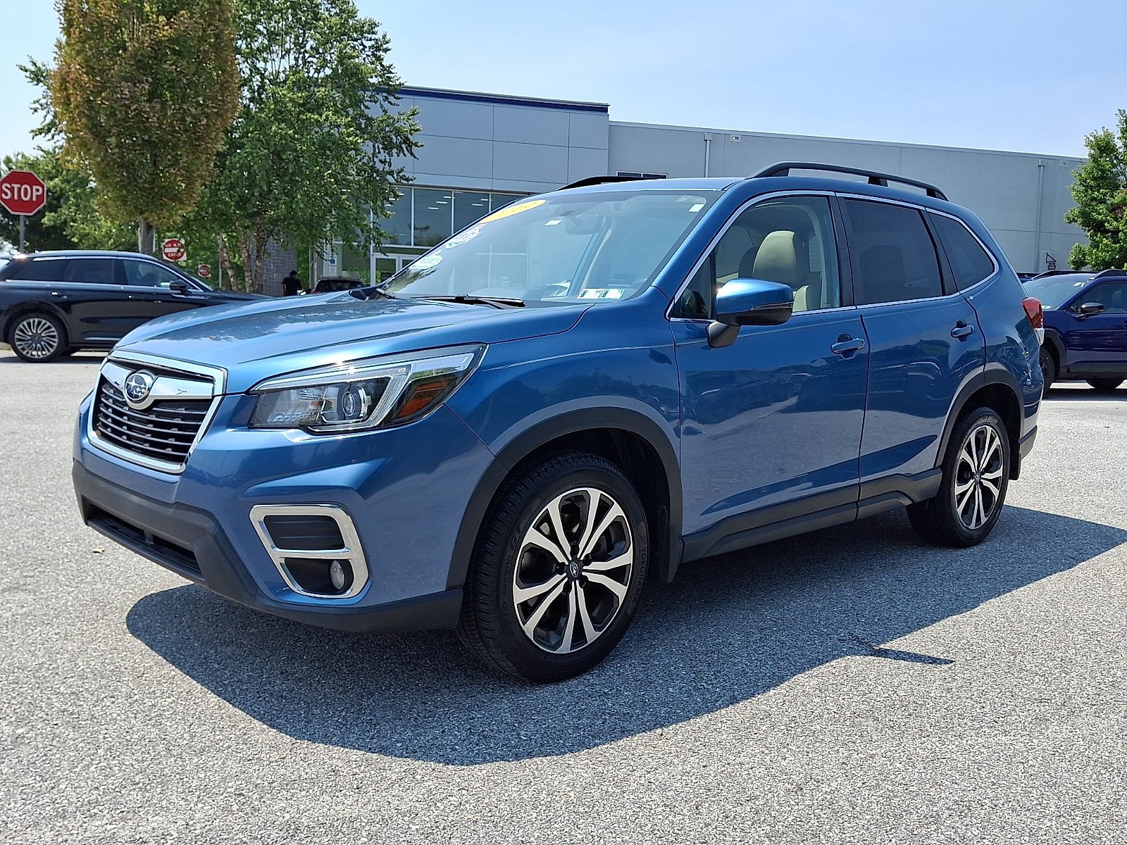 Used 2019 Subaru Forester Limited w/ Popular Package #3 AWD/4WD image 3