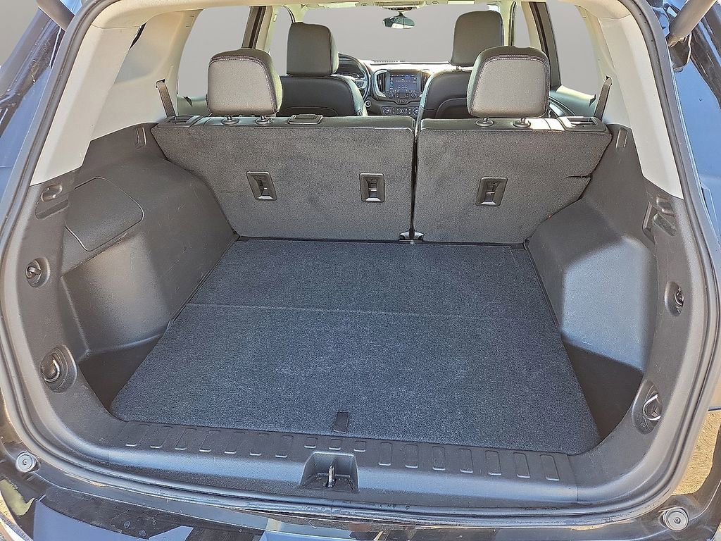 Used 2024 GMC Terrain SLT image 19