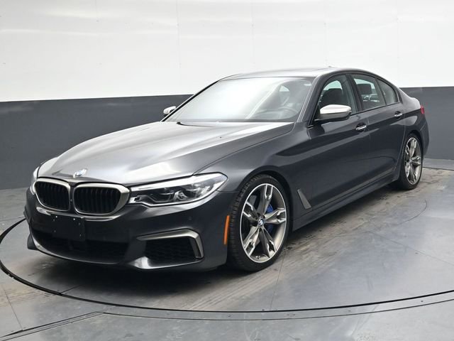 Used 2018 BMW M550i xDrive image 10