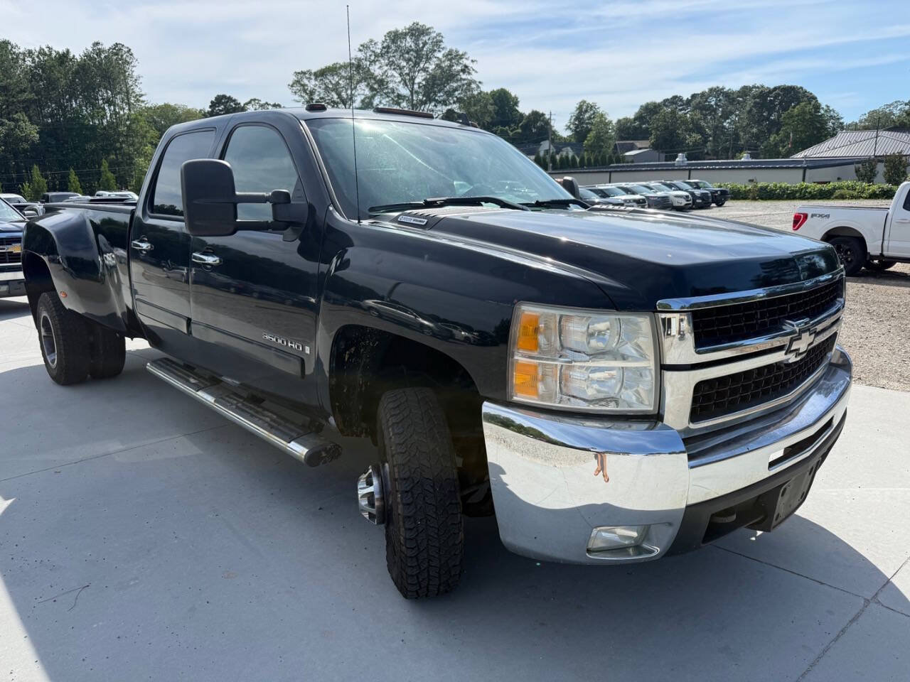 Used 2008 Chevrolet Silverado 3500 LT AWD/4WD image 3