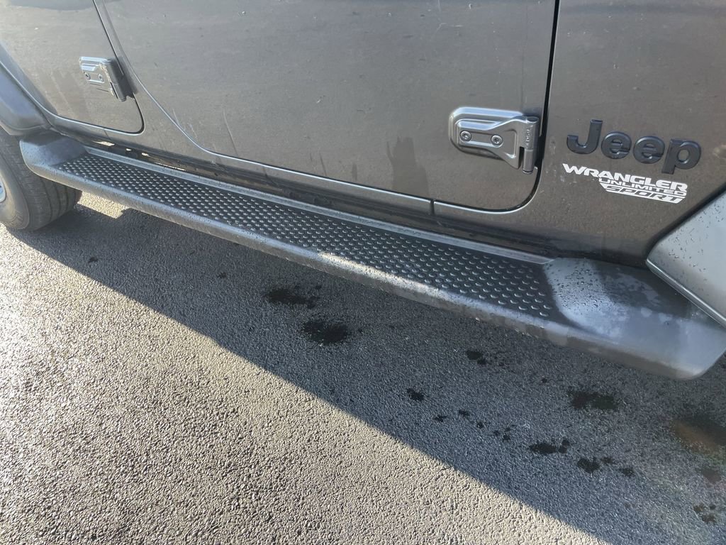 Used 2021 Jeep Wrangler Unlimited Sport image 33