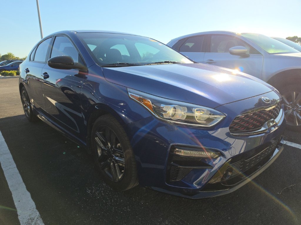 Certified 2021 Kia Forte GT-Line FWD image 3