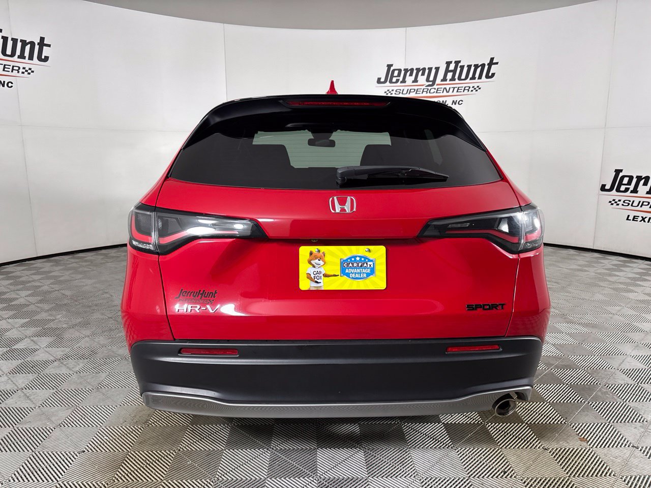 Used 2025 Honda HR-V Sport image 5