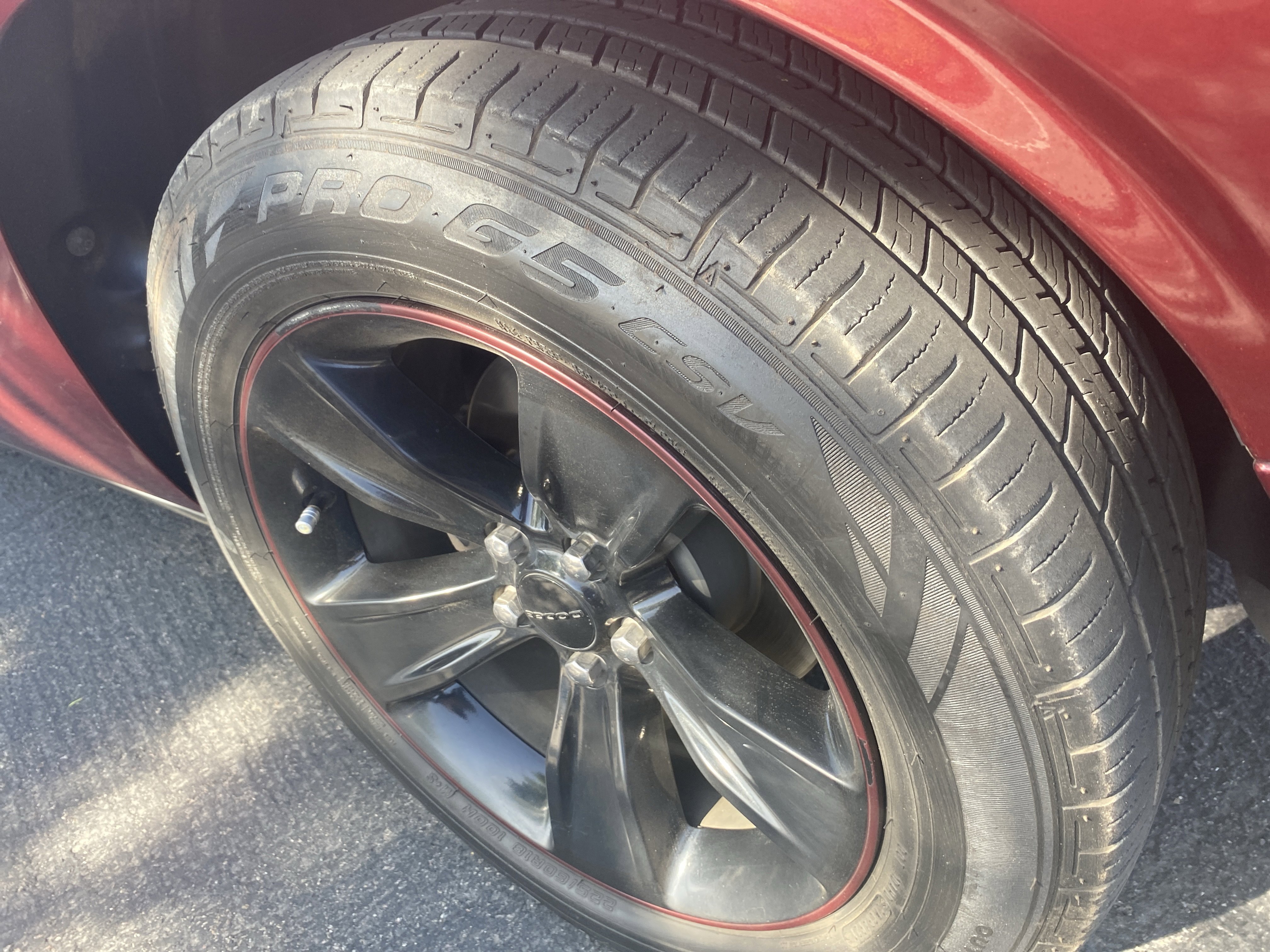 Used 2019 Dodge Challenger SXT image 19