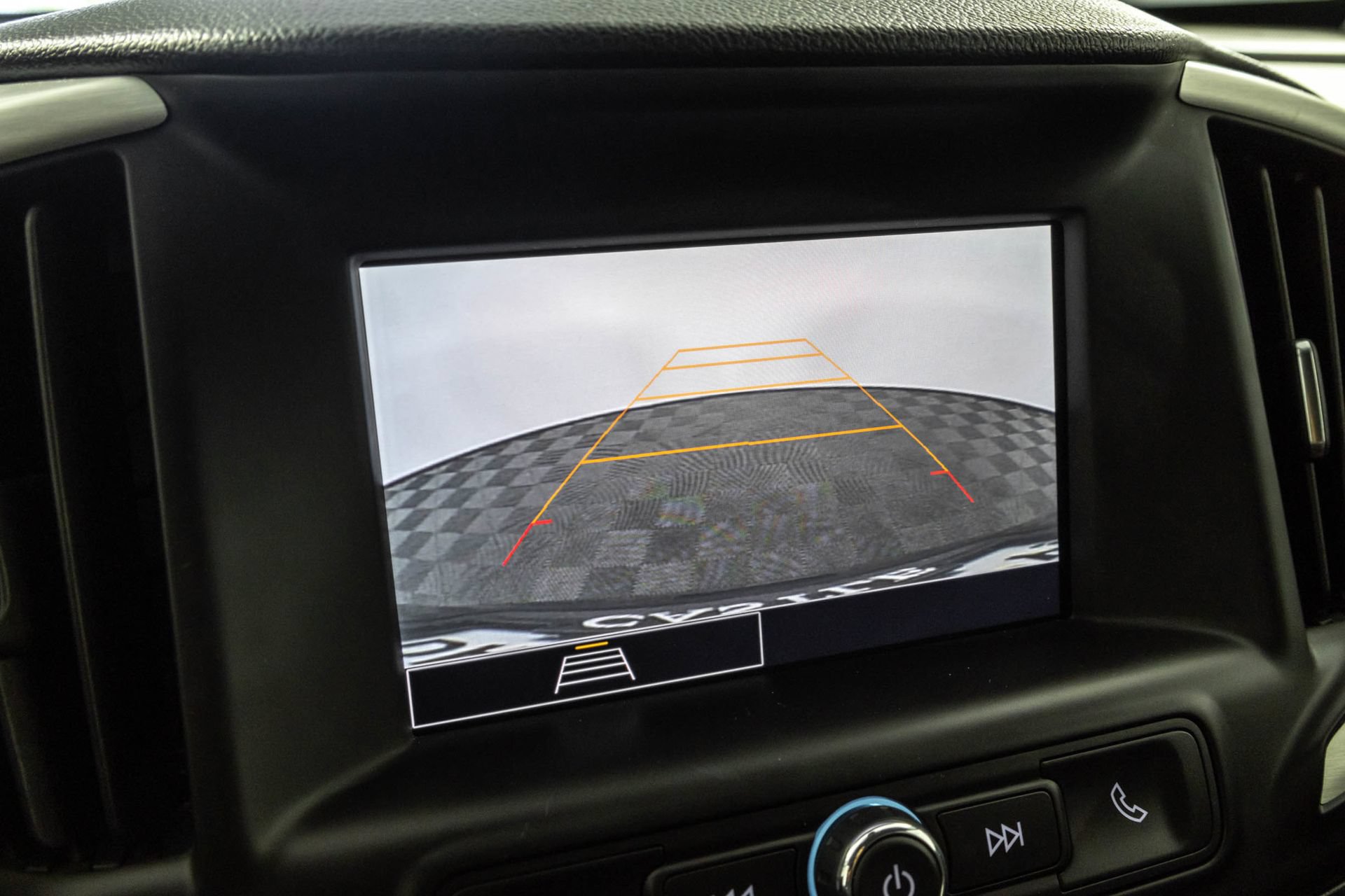 Used 2023 GMC Terrain SLE w/ Driver Convenience Package FWD image 10