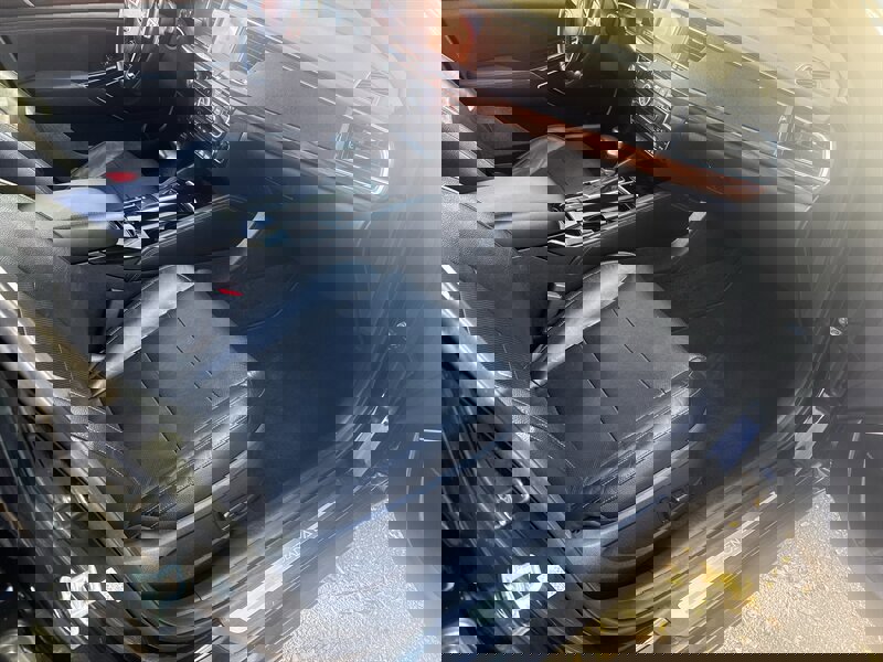 Used 2017 Kia Cadenza Premium w/ Luxury Package image 20