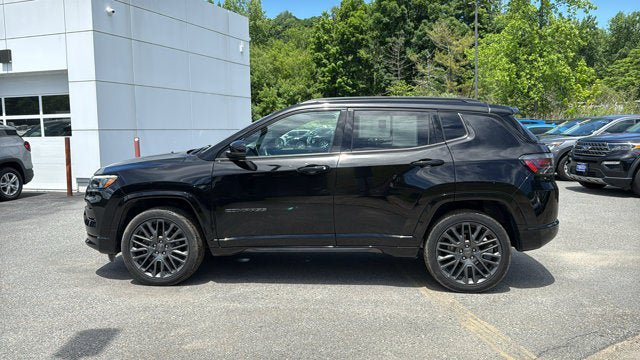 Certified 2022 Jeep Compass High Altitude AWD/4WD image 4