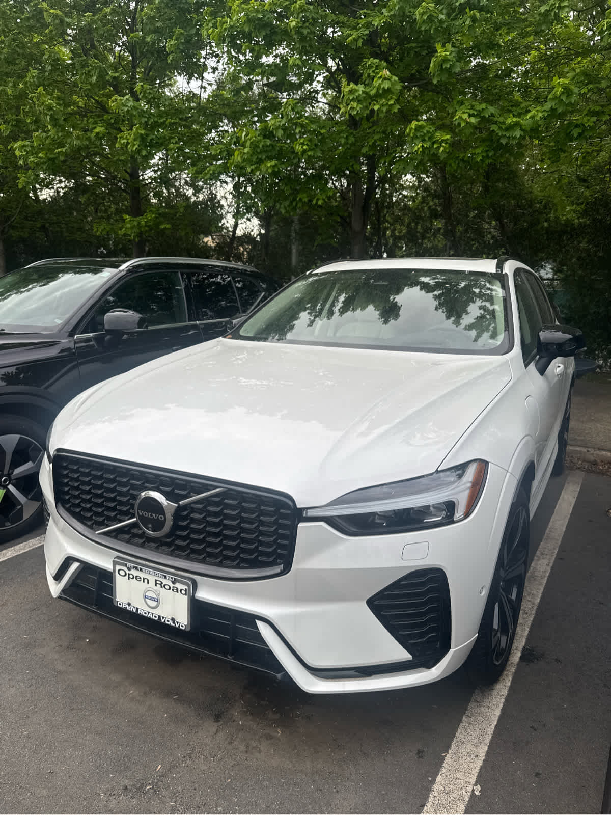 New 2025 Volvo XC60 T8 Ultra w/ Protection Package Premier image 1