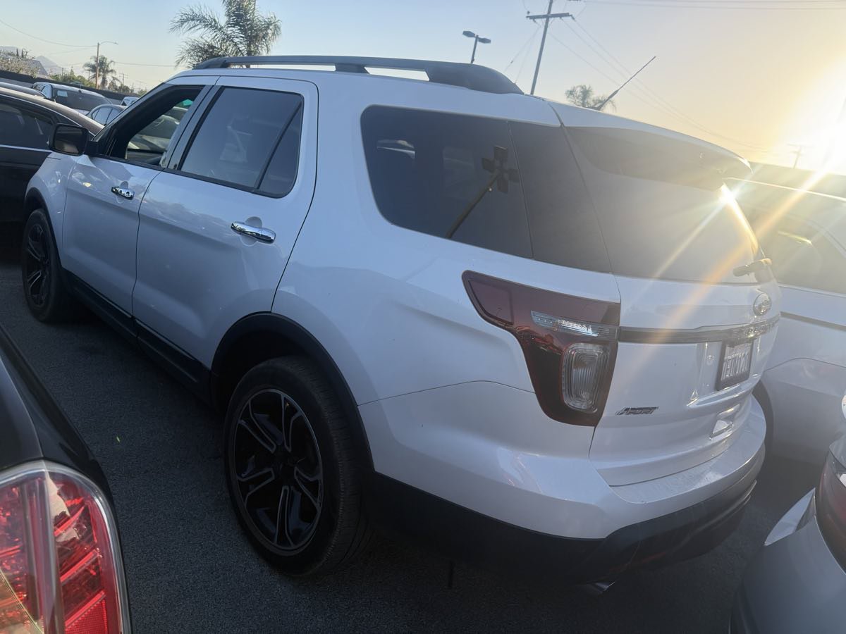 Used 2014 Ford Explorer Sport w/ Equipment Group 401A AWD/4WD image 3