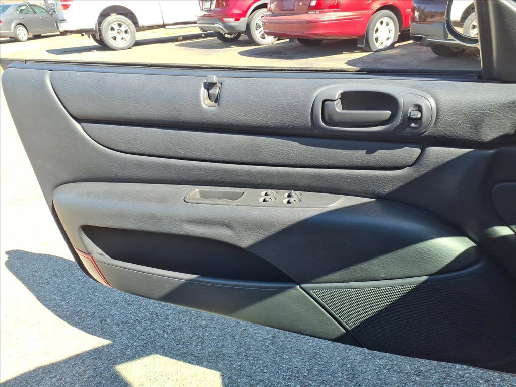 Used 2006 Chrysler Sebring GTC w/ Security Group image 11