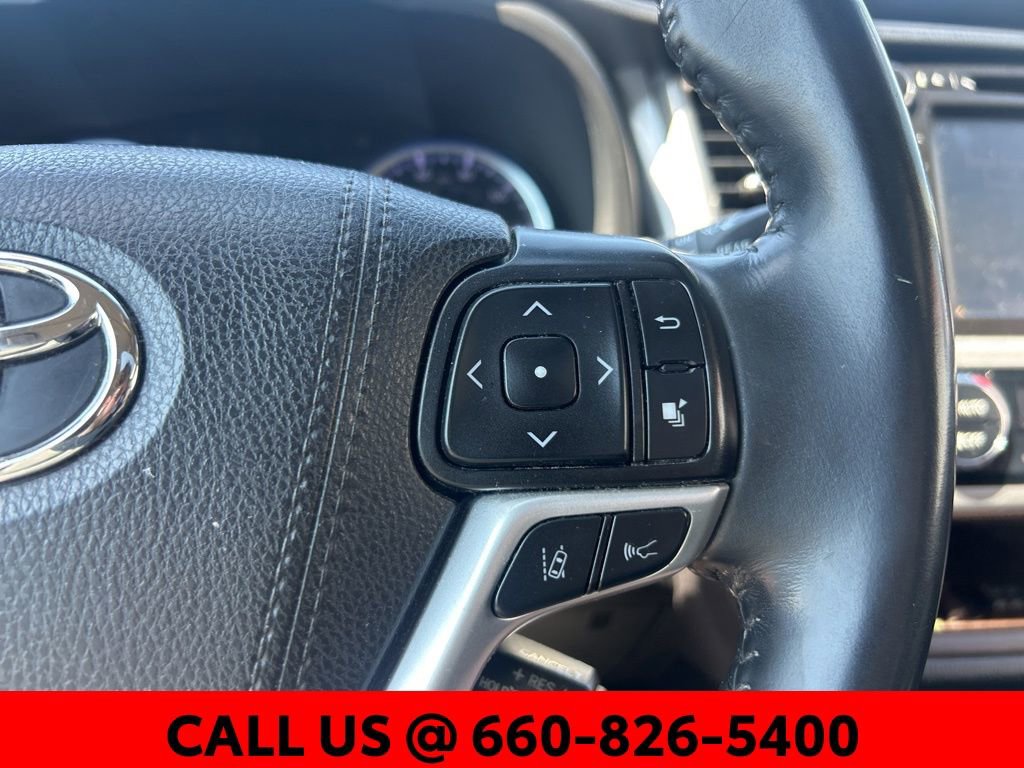 Used 2019 Toyota Highlander XLE image 21