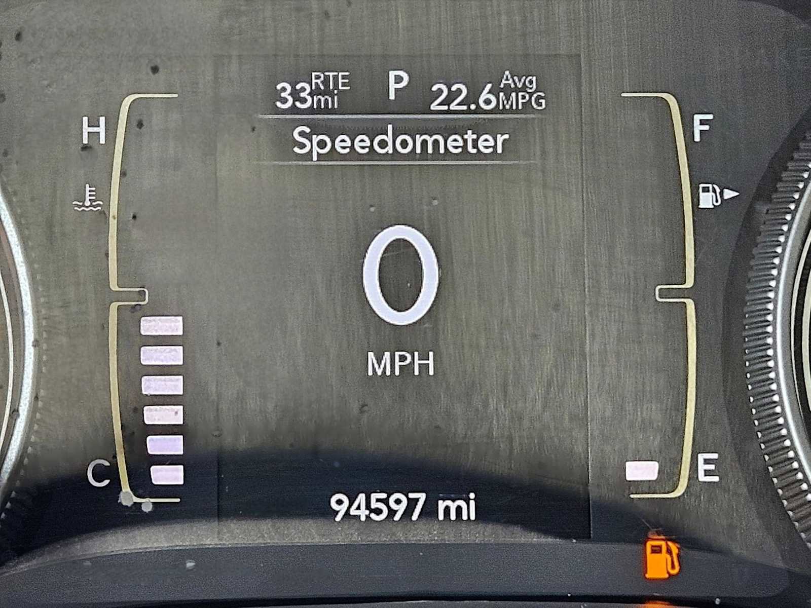 Used 2019 Jeep Cherokee Latitude Plus AWD/4WD image 28