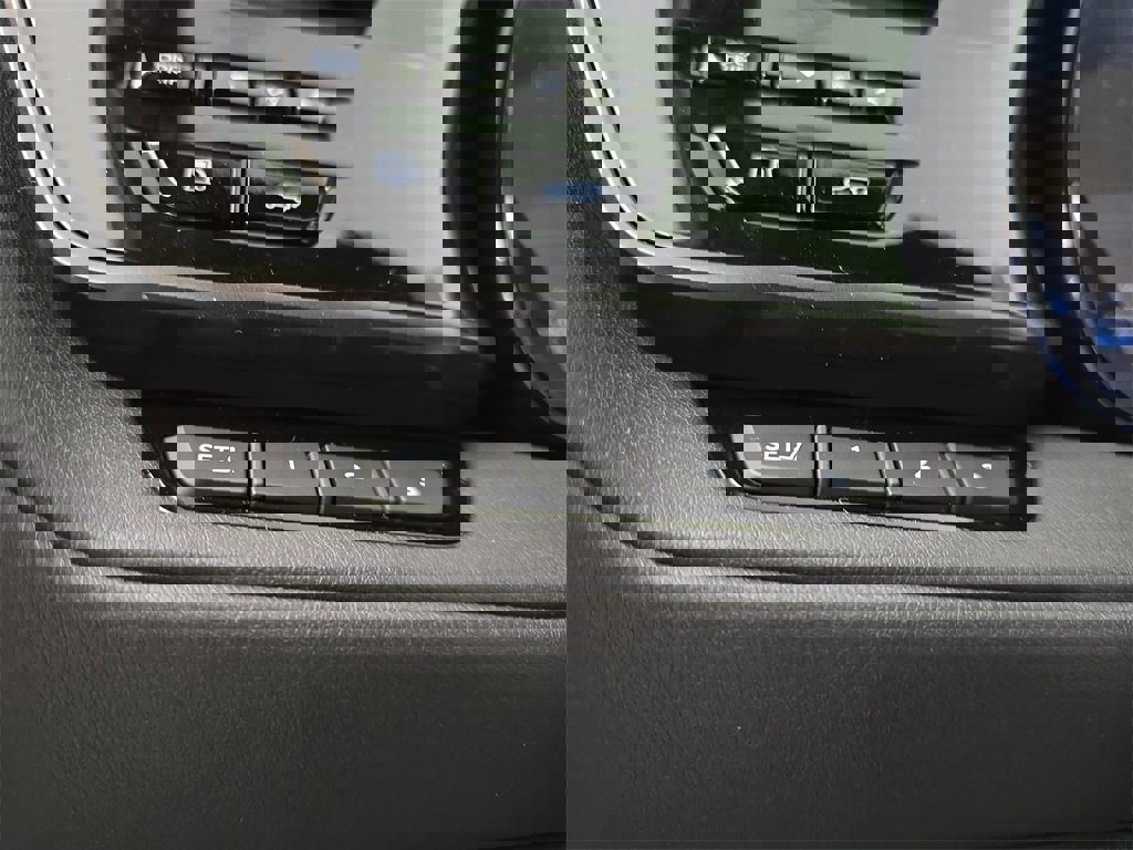 New 2026 Lexus TX 500h AWD image 29