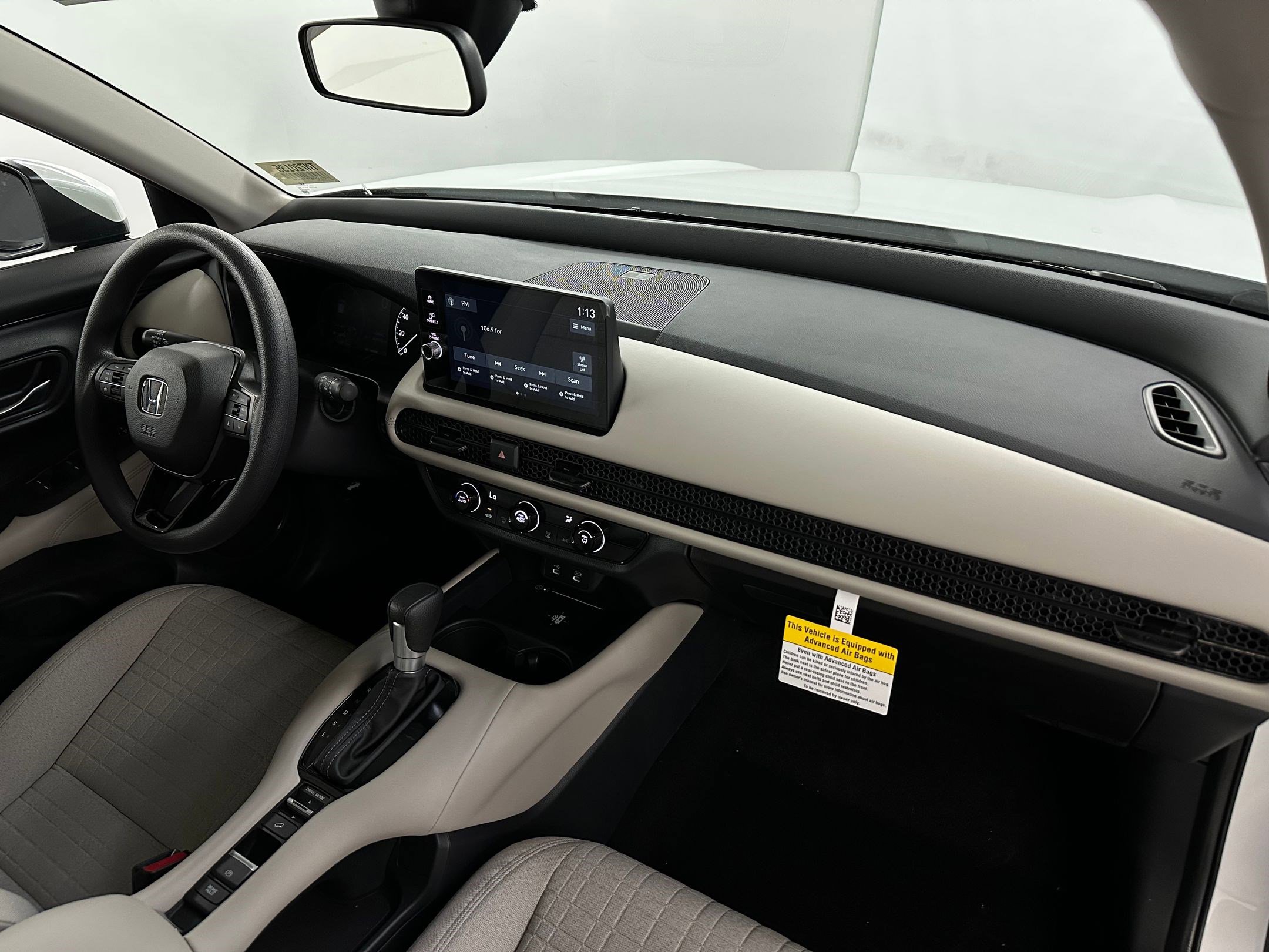 New 2026 Honda HR-V LX image 29