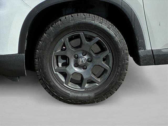 Used 2024 Honda Pilot TrailSport image 9
