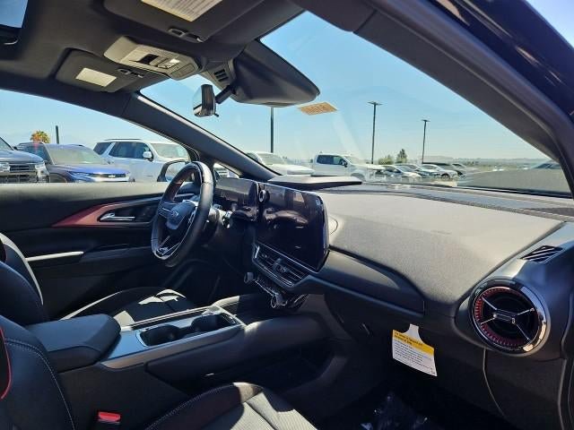 Used 2025 Chevrolet Equinox EV RS w/ Active Safety Package 3 AWD/4WD image 29