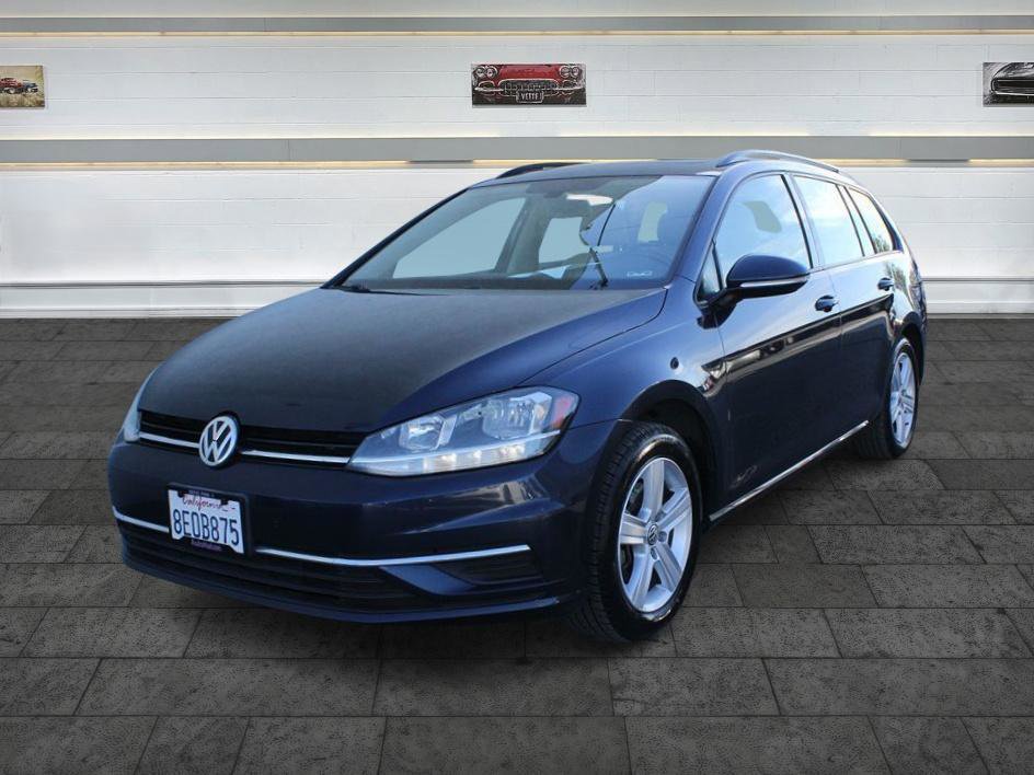 Used 2018 Volkswagen Golf SE image 5