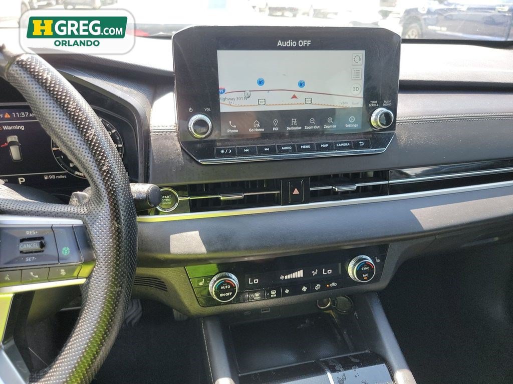 Used 2023 Mitsubishi Outlander SE FWD image 14