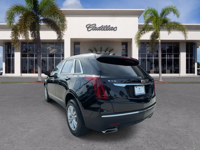 Certified 2024 Cadillac XT5 Luxury FWD image 11