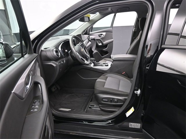 Used 2024 Chevrolet Blazer LT w/ Convenience Package image 9